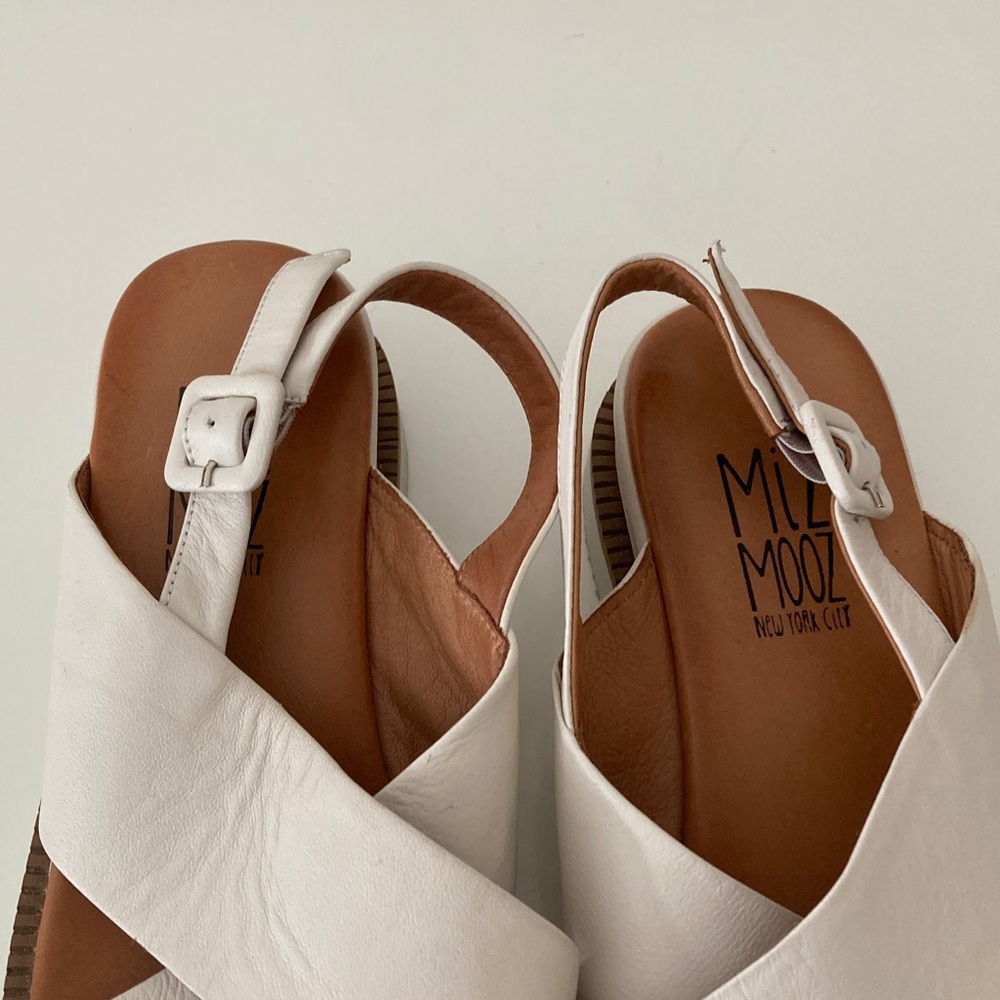 Miz Mooz Ella Sandals Ivory White Leather Backstrap Shoes Size 38 - Picture 5 of 10